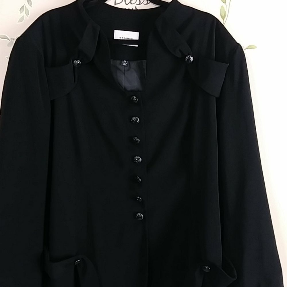 Terramina Blazer - Picture 1 of 6